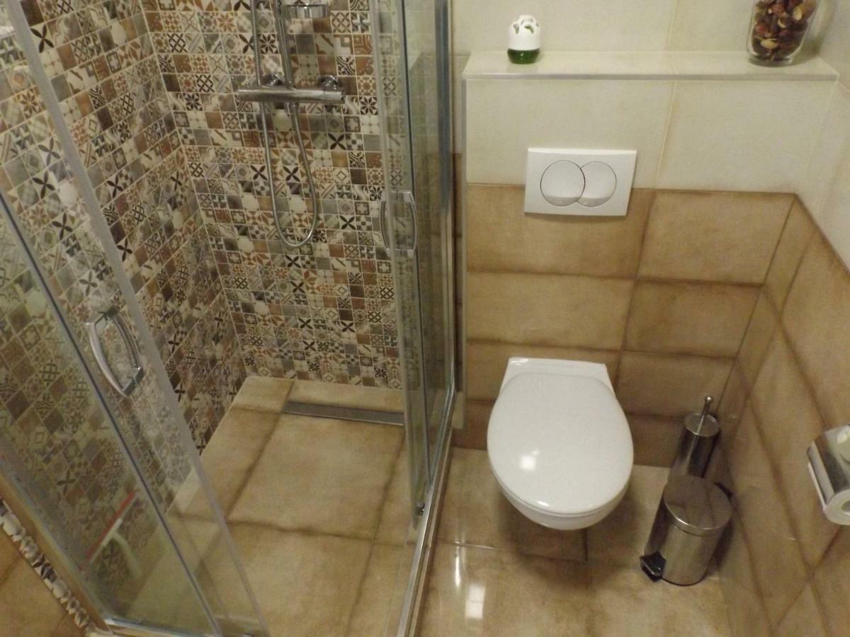 Vitalis Apartman Эгер Экстерьер фото